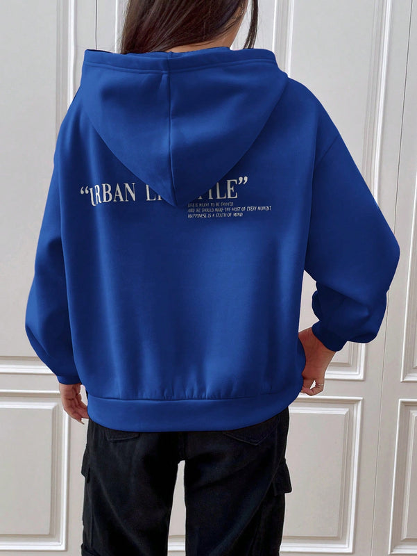 Ezwear sudadera con capucha de manga larga de unicolor con estampado de letra, uso casual diario