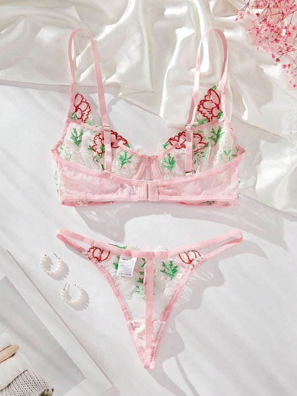 Conjunto De Lenceria Con Tanga Y Brasier Con Aros De Malla Con Bordado Floral Para Mujer
