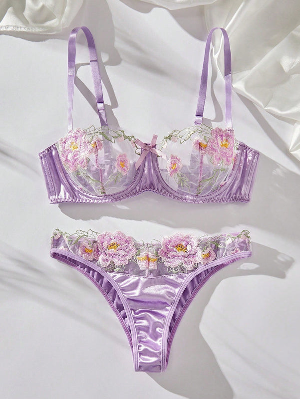 Conjunto De Lenceria Para Mujer Con Bordado Floral De Malla