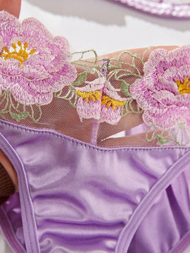 Conjunto De Lenceria Para Mujer Con Bordado Floral De Malla