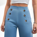 Pantalones decorados con botones cruzados para mujer