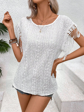 VCAY Blusa Con Detalle Bordado De Hueco Y Borla
