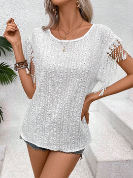 Blusa Con Dee Bordado De Hueco Y Borla