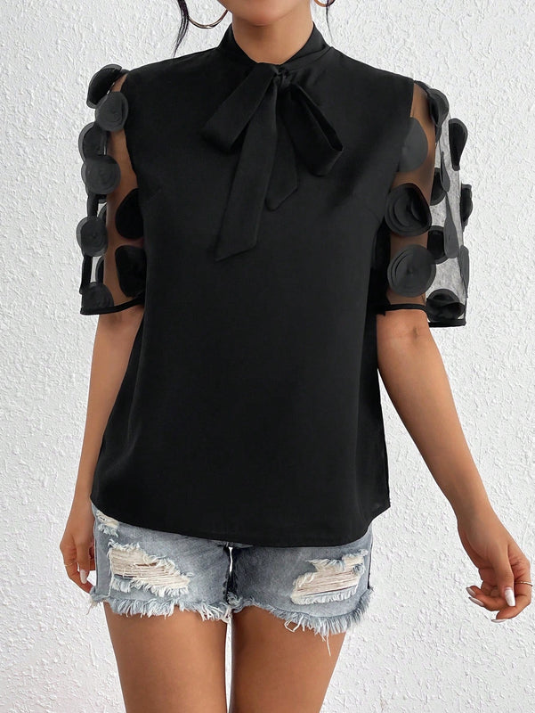 Frenchy Camisa Casual De Manga Corta Con Botones Y Cuello Con Corbata De Parche De Malla
