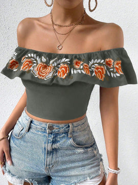 Prive Blusa Ajustada Con Hombros Descubiertos Bordada Con Flores Y Ribete De Volantes