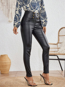 Essnce Pantalon de moda ajustado con botones solido en detalle de color, ideal para la calle