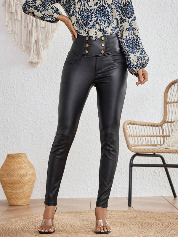 Essnce Pantalon de moda ajustado con botones solido en detalle de color, ideal para la calle
