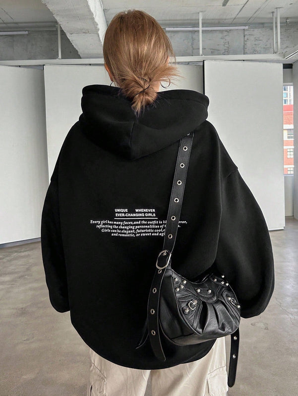 Dazy sudadera con capucha de manga larga con estampado de letras minimalista, uso diario informal