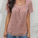 Camisa Con Cuello En Forma De Corazon Con Encaje