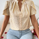Camisa Corta De Manga Corta Con Petalos Estampados En Dorado Para Mujeres