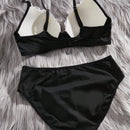 Conjunto De Ropa Interior Con Inserciones De Encaje