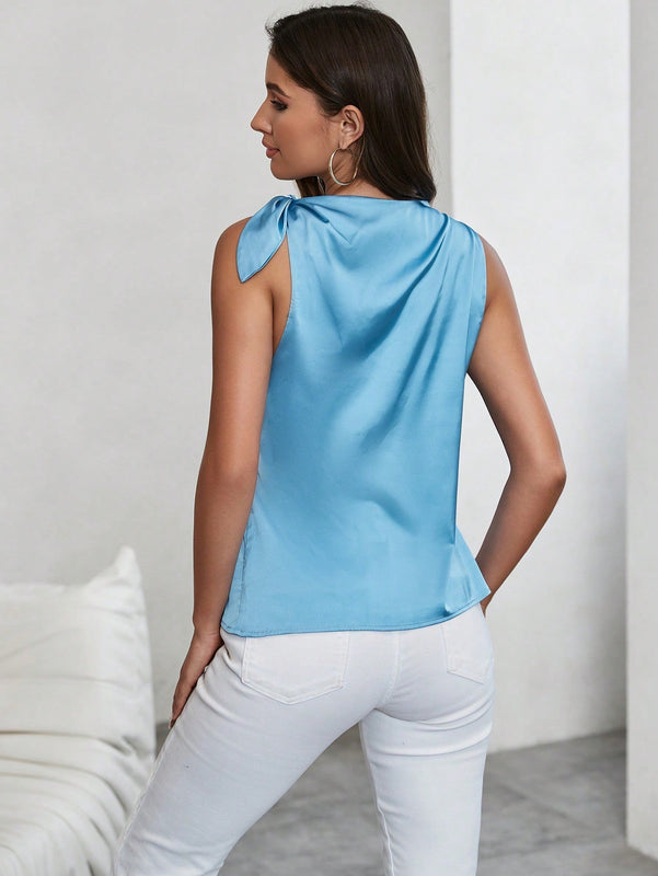 Prive Blusa Sin Mangas Plisada De Saten Con Tirantes Atados En Los Hombros