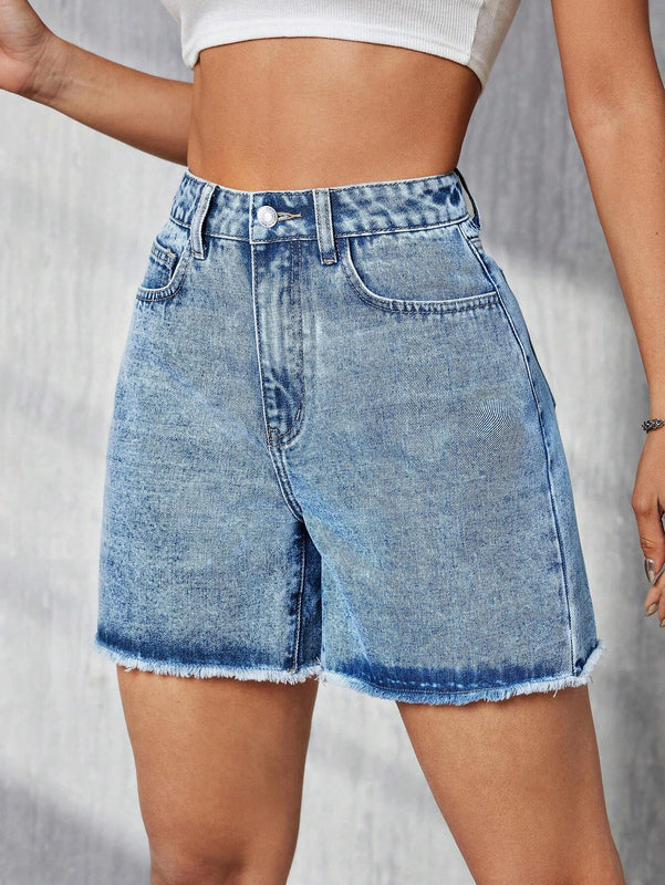 Tall Shorts De Mezclilla Lavados Desgastados Con Dobladillo Crudo