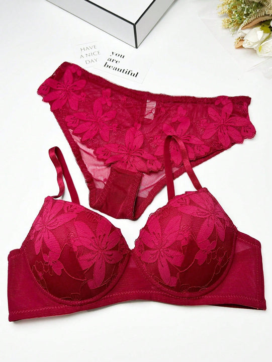 Conjunto De Ropa Interior Para Mujer De Brasier Con Encaje Floral Con Aros Y Calzoncillos Triangulares