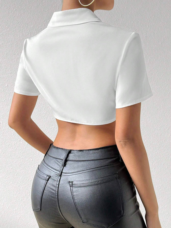 Essnce Blusa Asimetrica De Manga Corta Para Mujer Con Botones