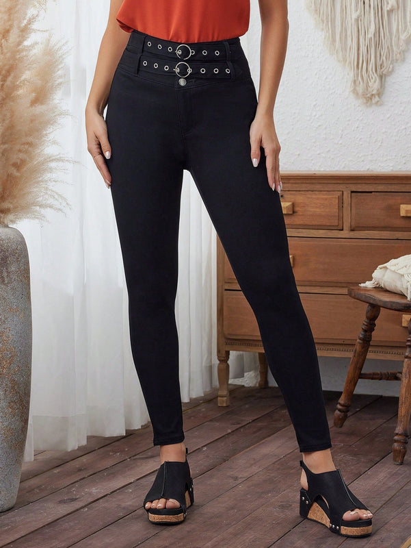 LUNE Pantalones pitillo con diseno de ojales metalicos de doble hilera de color liso para mujer