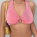 Top irregular con cuello halter para mujer con anillo de metal y tela de tejido brillante con brillo