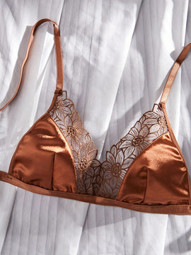 Conjunto De Sosten Y Bragas Para Mujeres Con Bordados Y Sin Cableado