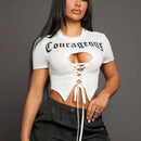 SXY CamiConjuntoa Corta De Manga Corta Con Hombro Recortado, Estampado De Lema Y Detalles De Correa, Ropa De Baloncesto Para Primavera Y Verano, Ropa De Mujer Casual Estilo Cosecha