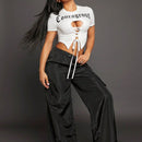 SXY CamiConjuntoa Corta De Manga Corta Con Hombro Recortado, Estampado De Lema Y Detalles De Correa, Ropa De Baloncesto Para Primavera Y Verano, Ropa De Mujer Casual Estilo Cosecha