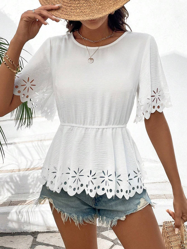 Blusa De Mujer Con Mangas Acampanadas Y Dees Con Huecos