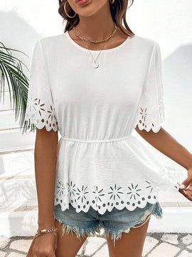 Blusa De Mujer Con Mangas Acampanadas Y Dees Con Huecos