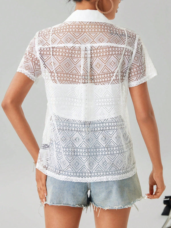 Essnce Blusa De Mujer Con Manga Corta Y Detalles Ahuecados En 1 Pieza