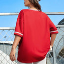 Camiseta Roja Con Cuello En V Y Estampado De Peine