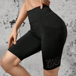 Essnce Shorts Ajustados Con Cintura Ancha Y Diseno Vaciado, En Estilo Deportivo Y Casual