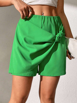 Prive Shorts De Nudo Retorcido De Color Solido Para Mujer