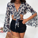 Frenchy Camisa De Manga Larga Con Estampado Floral Y Escote En V Con Corbata Delantera