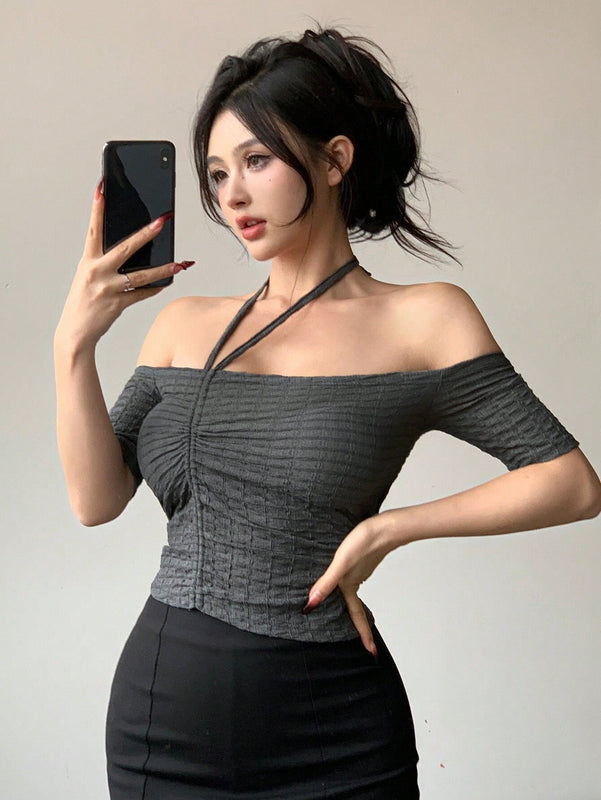 Dazy Designer Camiseta Ajustada Plisada Sin Mangas Con Cuello Halter