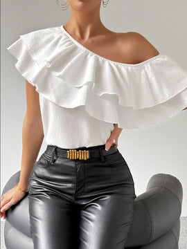 Prive Blusa Blanca De Cuello Asimetrico Con Ribete De Volantes Para Mujer