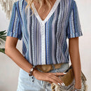 LUNE Blusa Con Escote En V Y Panel De Encaje Con Diseno Floral Y Cinta A La Moda