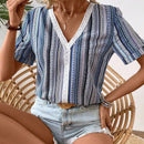 LUNE Blusa Con Escote En V Y Panel De Encaje Con Diseno Floral Y Cinta A La Moda