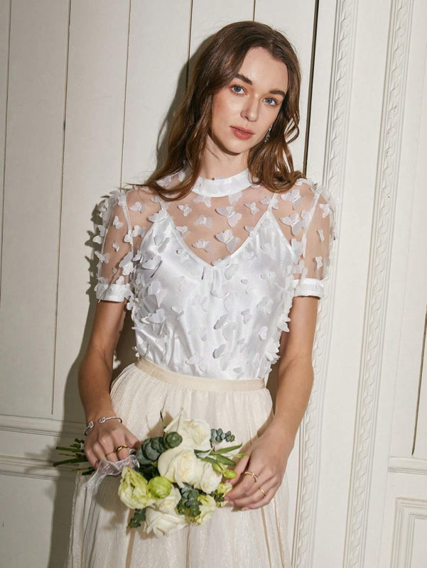 Top Transparente Con Apliques De Mariposa En 3d
