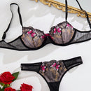 Conjunto De Sujetador Con Bordado De Mariposas Y Bragas Triangulares Para Mujeres