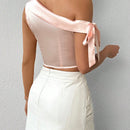 Prive Crop Top Con Detalle De Nudo Y Cinturon En Los Hombros Descubiertos