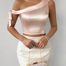 Prive Crop Top Con Detalle De Nudo Y Cinturon En Los Hombros Descubiertos