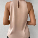 Prive Atuendo Simple Y Elegante De Oficina Para El Uso Diario De Mujeres Con Blusa De Saten Con Cuello Halter Plisado De Color Champan