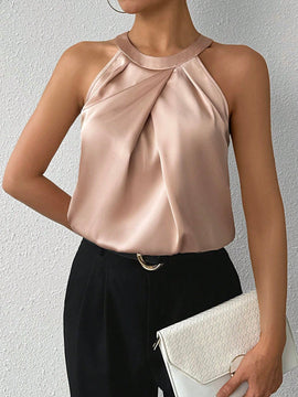 Prive Atuendo Simple Y Elegante De Oficina Para El Uso Diario De Mujeres Con Blusa De Saten Con Cuello Halter Plisado De Color Champan