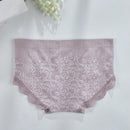 Paquete de 3 tangas de triangulo de alta elasticidad para mujeres con patron floral y ribete de encaje en varios colores