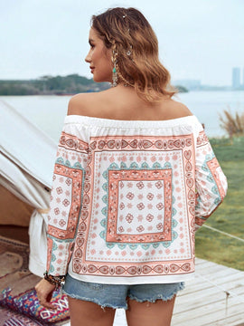 VCAY Camisa Con Hombros Descubiertos Y Diseno Impreso De Ubicacion
