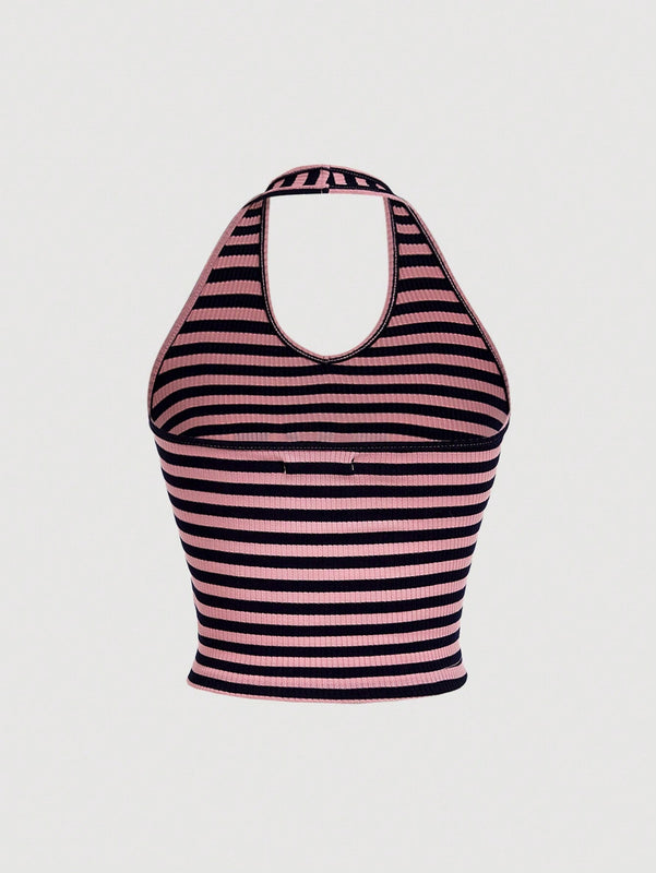 Qutie Top Sin Mangas Con Cuello Halter, Diseno De Rayas Y Letras Para Mujeres