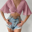 VCAY Blusa Recortada Solida Con Mangas Medias Plisadas, Ribete De Borlas Y Nudo Frontal