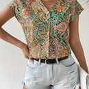 Essnce Blusa de manga murcielago con cuello en V y estampado all-over
