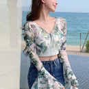 Dazy Designer Camisa corta de mujer estilo vacacional con estampado floral, mangas acampanadas y detalle de lazo
