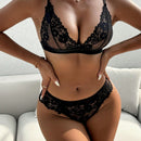 Set de ropa interior femenina de encaje de alta gama al estilo frances, comodo sujetador inalambrico sin relleno ni aro de acero