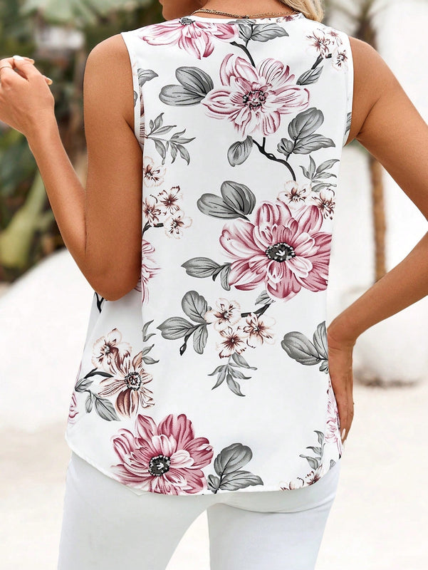 EMERY ROSE Camiseta de verano con dobladillo irregular decorado con botones plisados y estampado floral