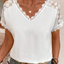 Camisa de manga murcielago con parches de encaje solubles en agua y diseno remendado, ideal para el verano